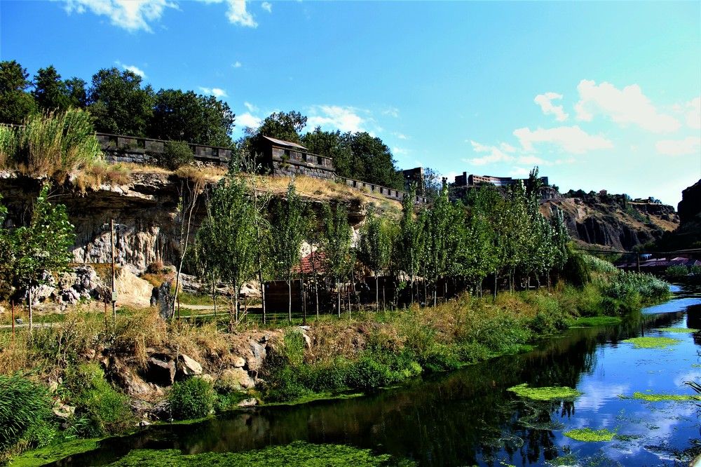 Арзнинская теснина, река Граздан