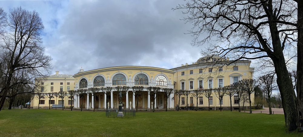 Павловский дворец