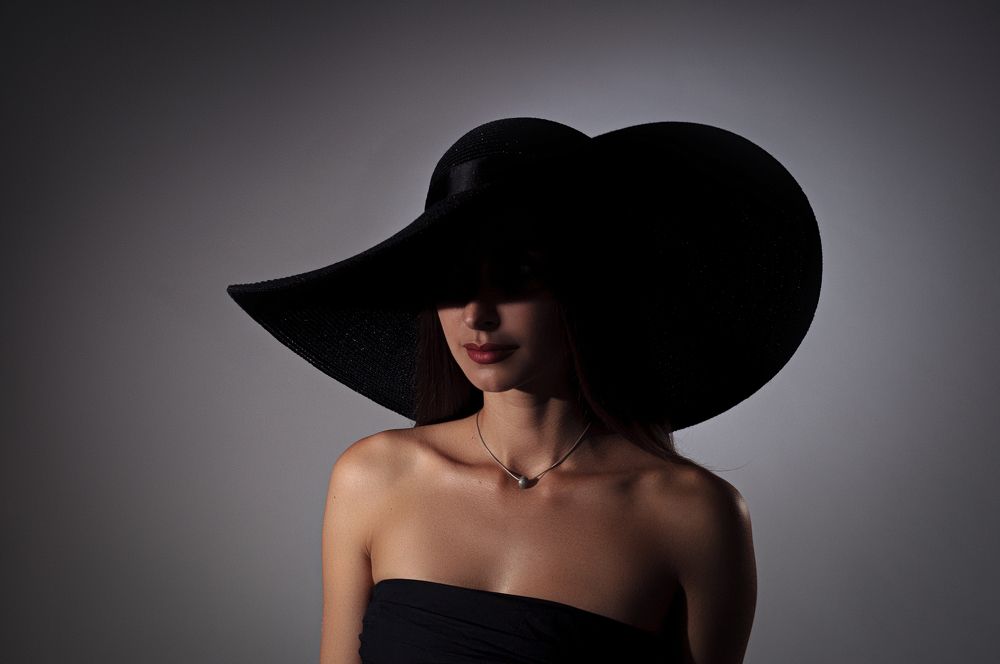 Девушка-загадка