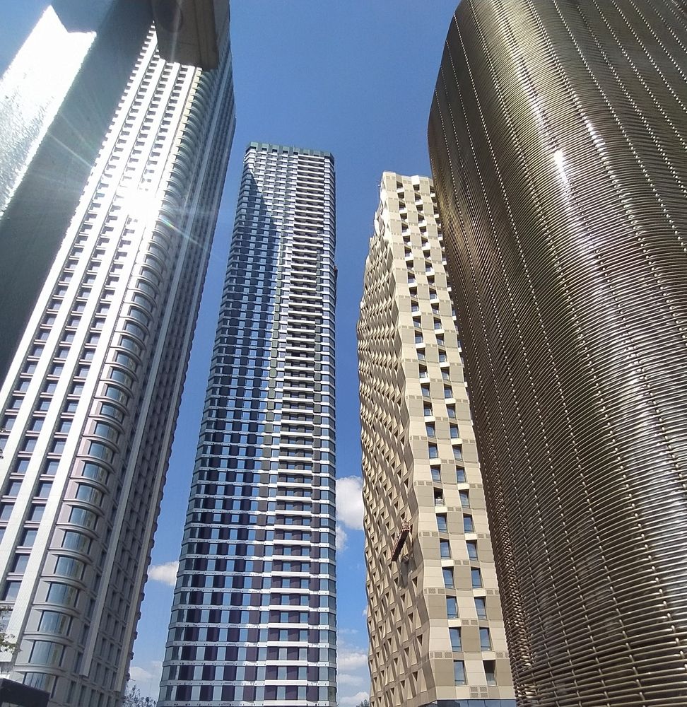 а я маленький такой...