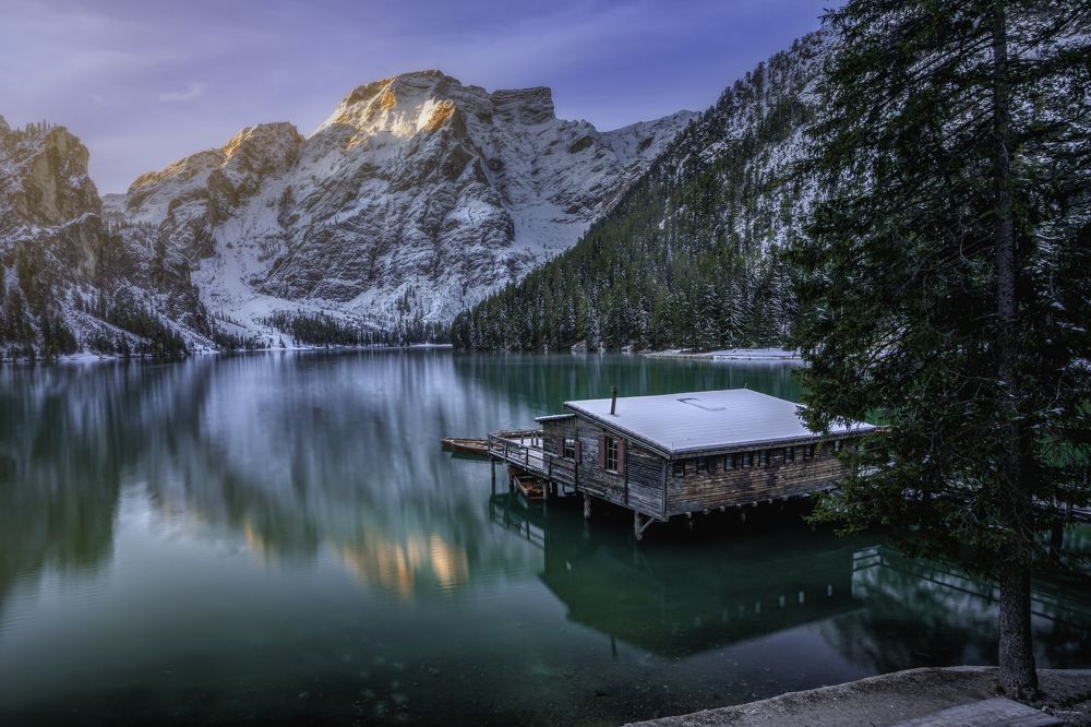 Photograph by Markus Heimbeck