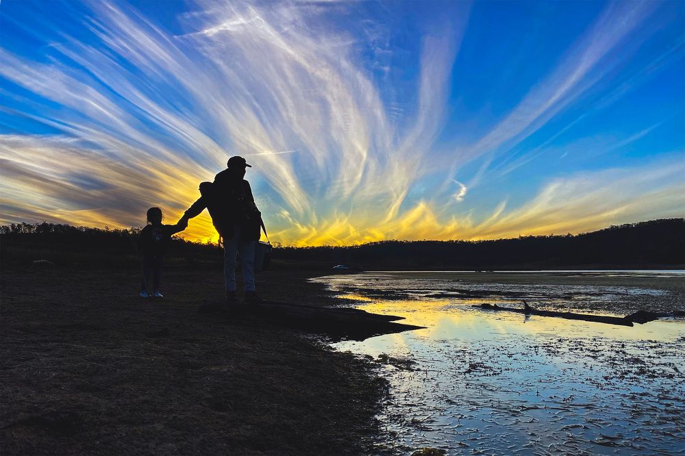 'A painting of sunset'