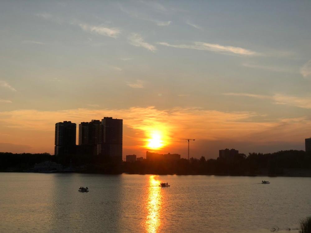 Город на закате