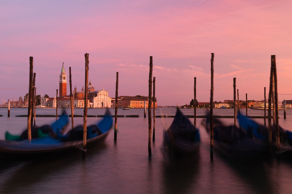 Photograph by Oleksandr Troitskyi