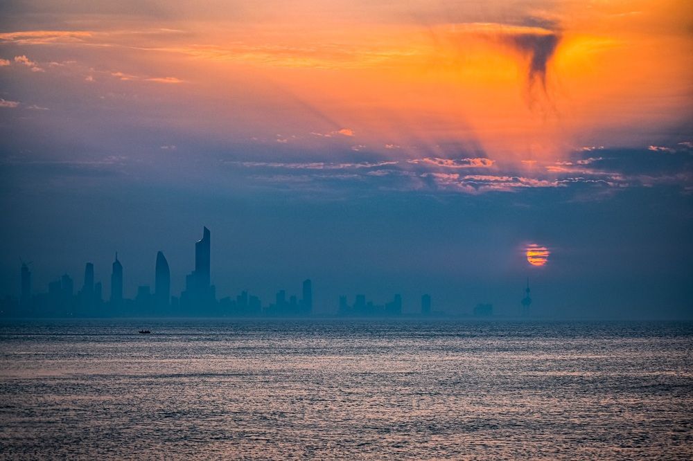 ‘The sun goes down’