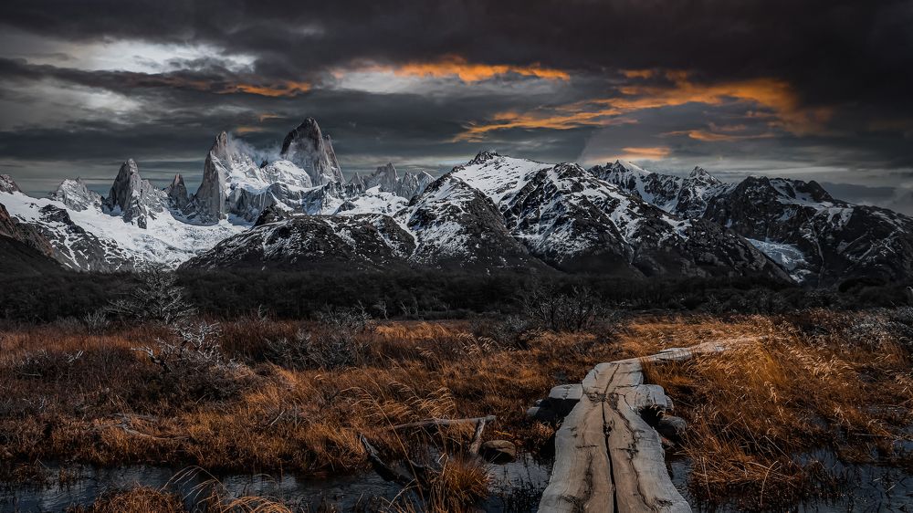 Photograph by Fayson Merege