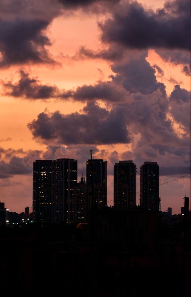sunset mumbai