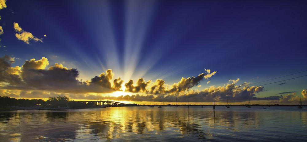 Фотография автора Raymond Asiala