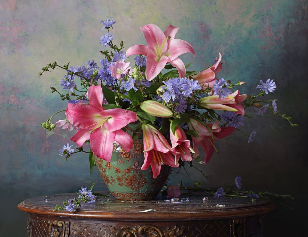 Натюрморт с цветами