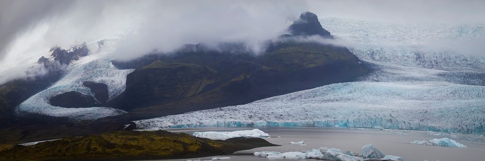 Photograph by Yaniv Abramovitz