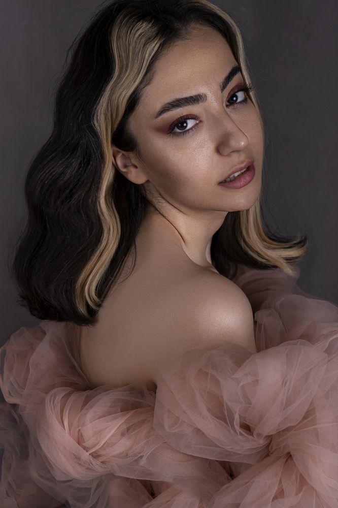 waitnig for bride groom