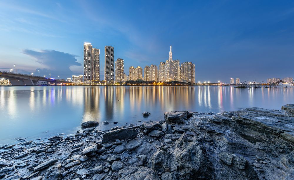 Twilight at Saigon river