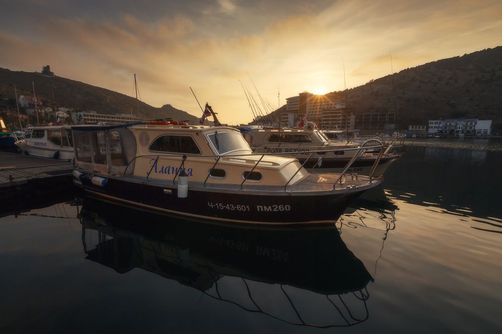 В Балаклаве вечером.