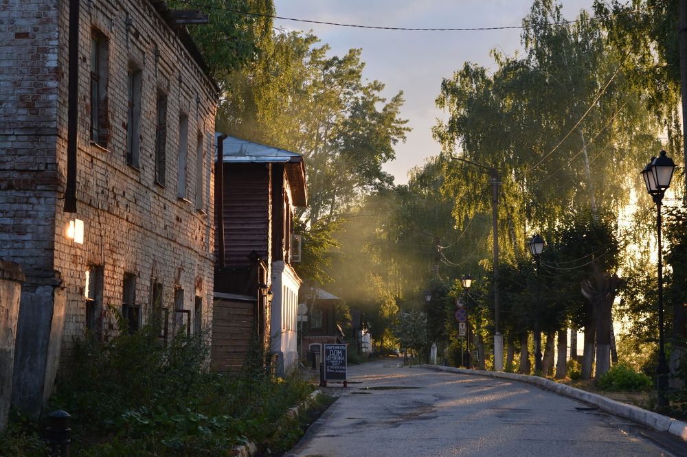 Набережная Плёса на закате