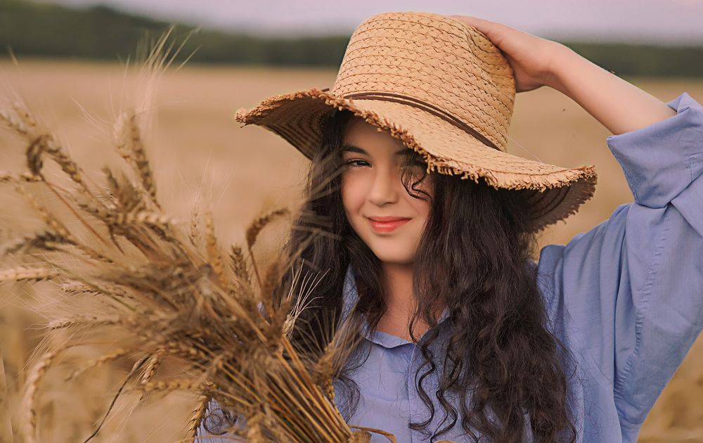 Озорная девочка)