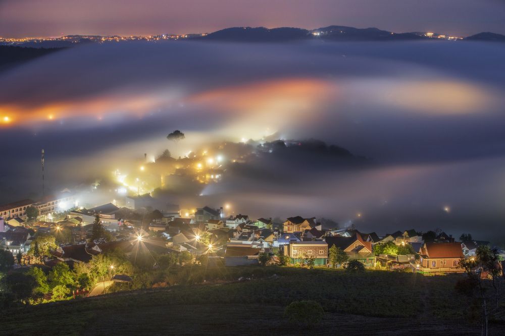 The color fog at night
