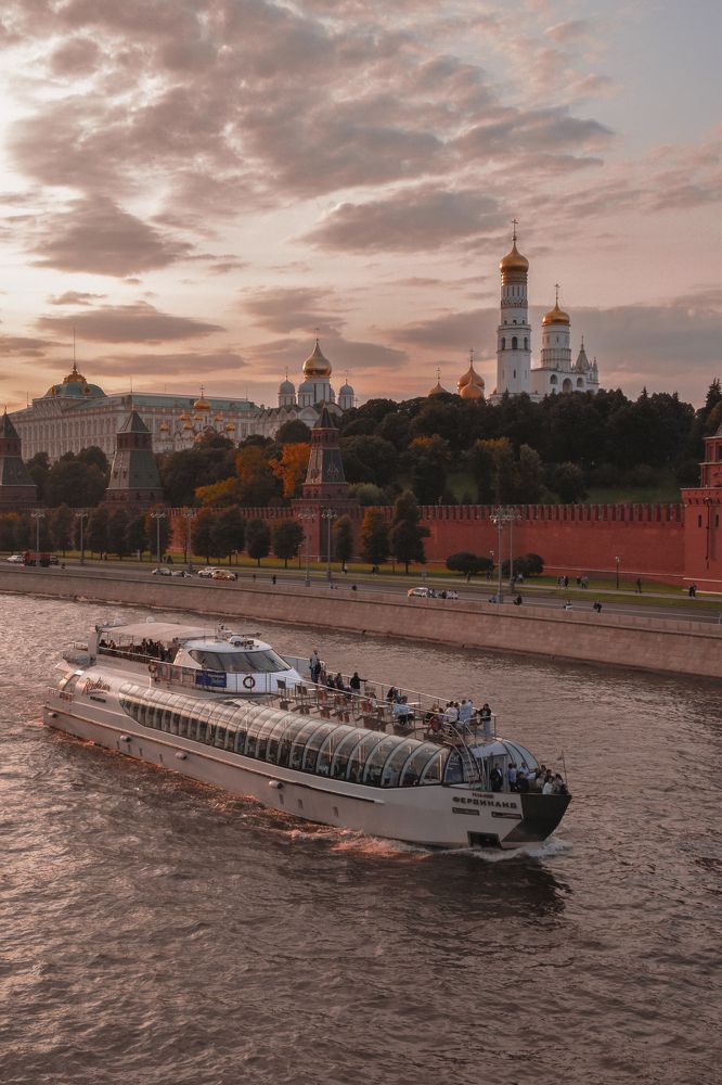 Photograph by Olga Yankus