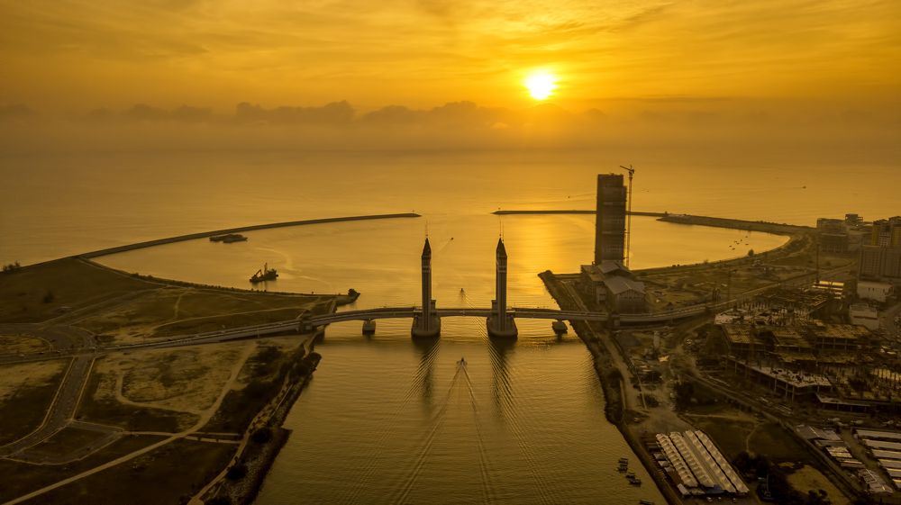 Photograph by muhd isa mamat