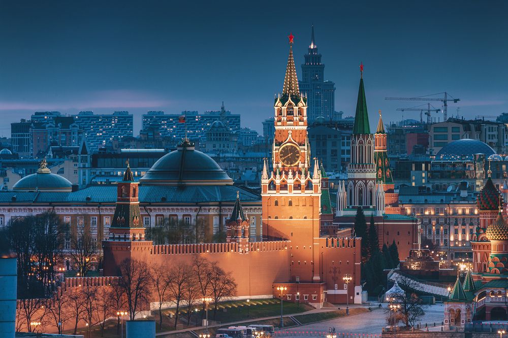 Night view of the Moscow Kremlin