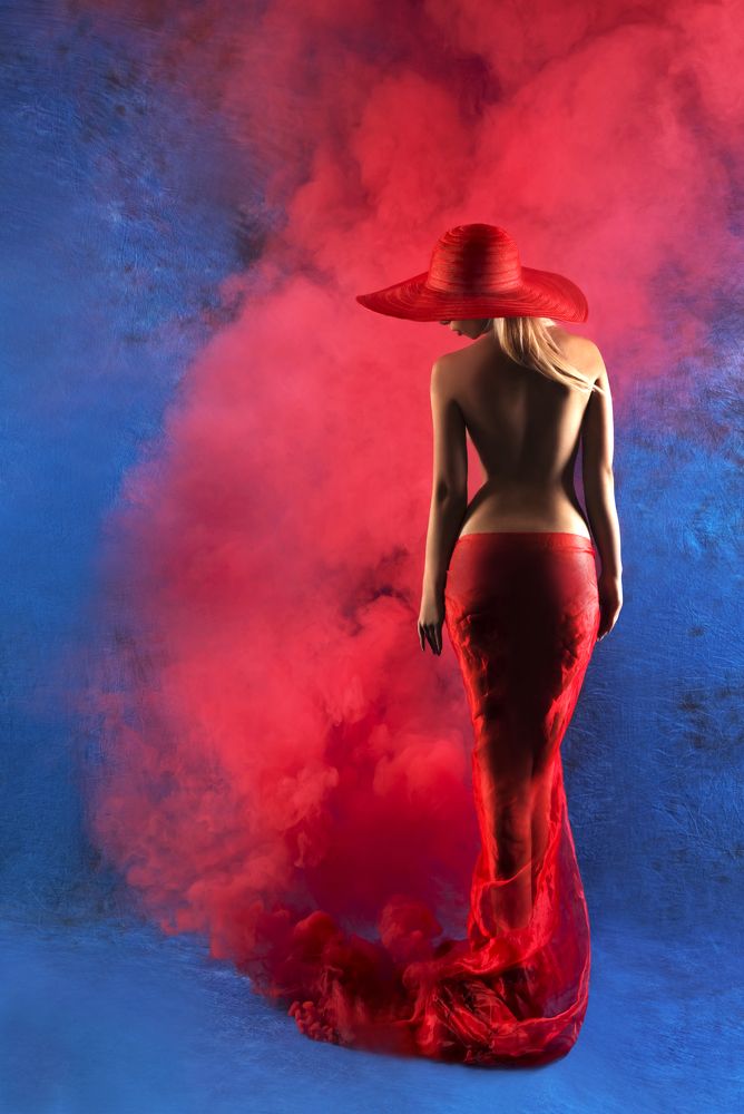 Женщина в шляпе