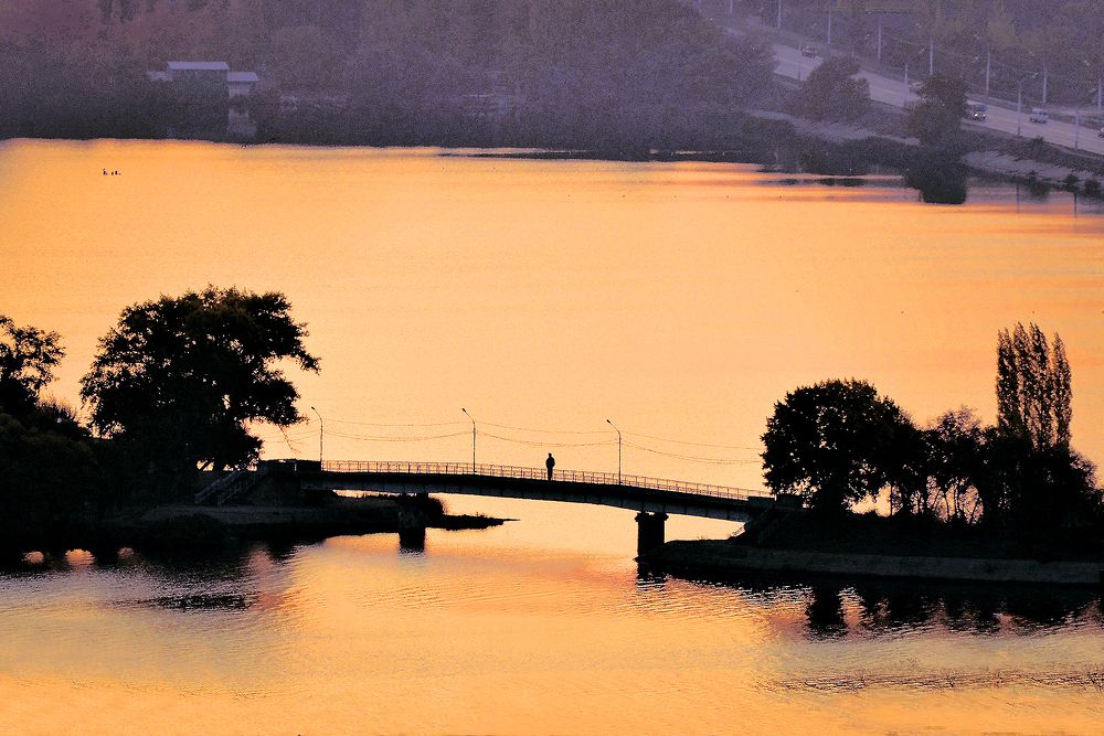 ОДИНОЧЕСТВО