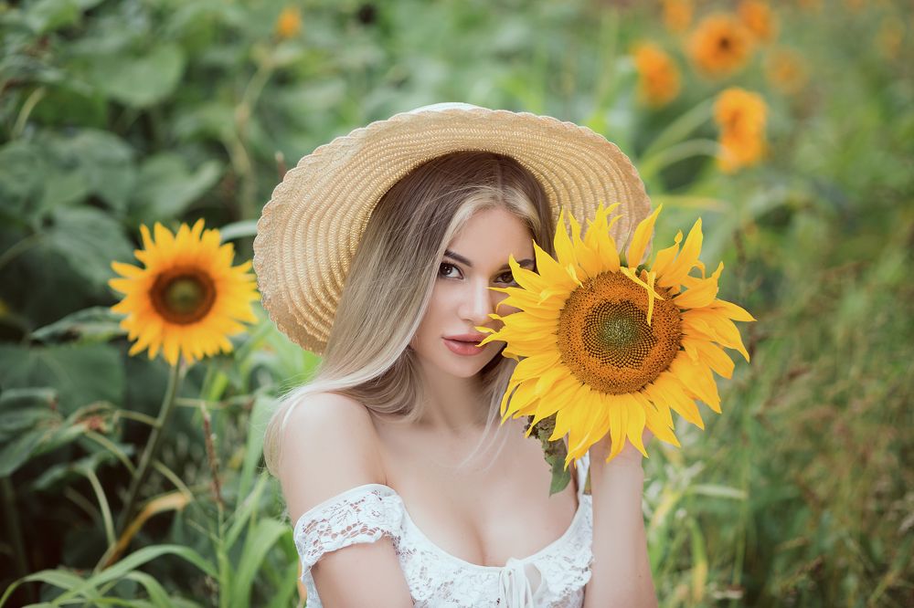 Photograph by Alena Shylionak