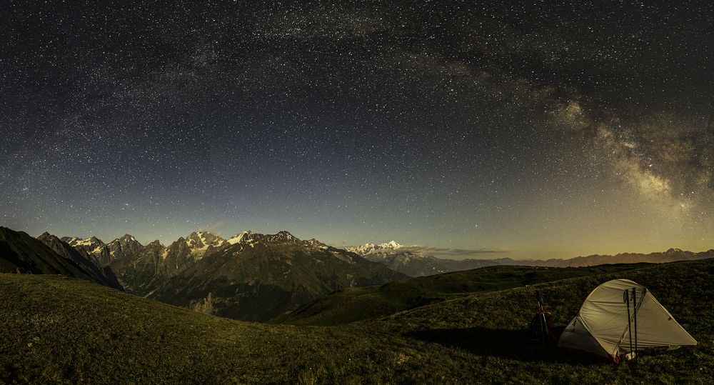 Photograph by Denys Makogon