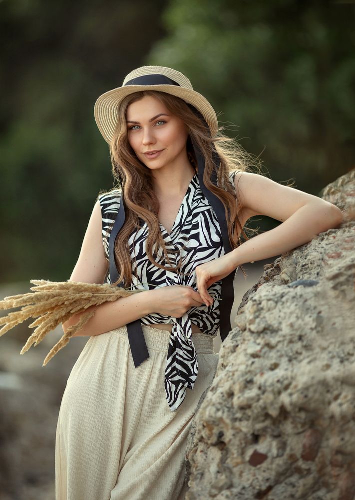 Шляпка- это нимб счастья!