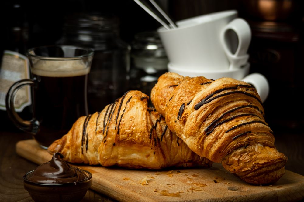 Круассаны с шоколадом