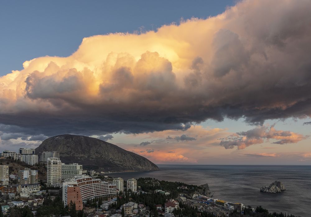 Гурзуф на закате