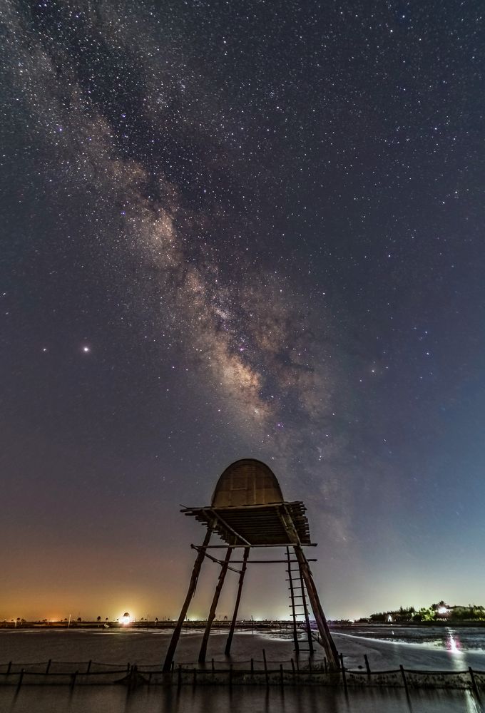 Photograph by Anh Tuấn Trần