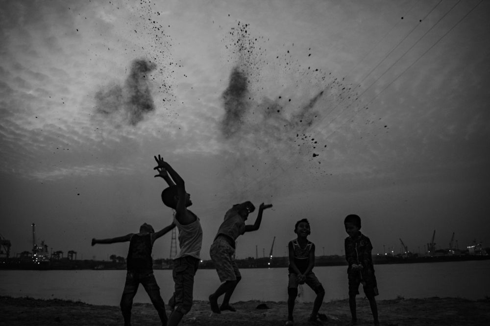 Photograph by Montaisir Ahmed