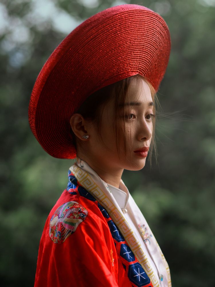 Photograph by Hoang Viet Nguyen