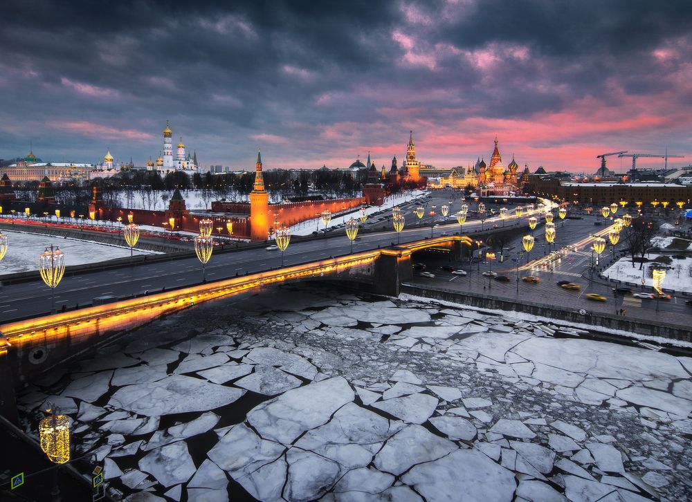 "Весны начало".