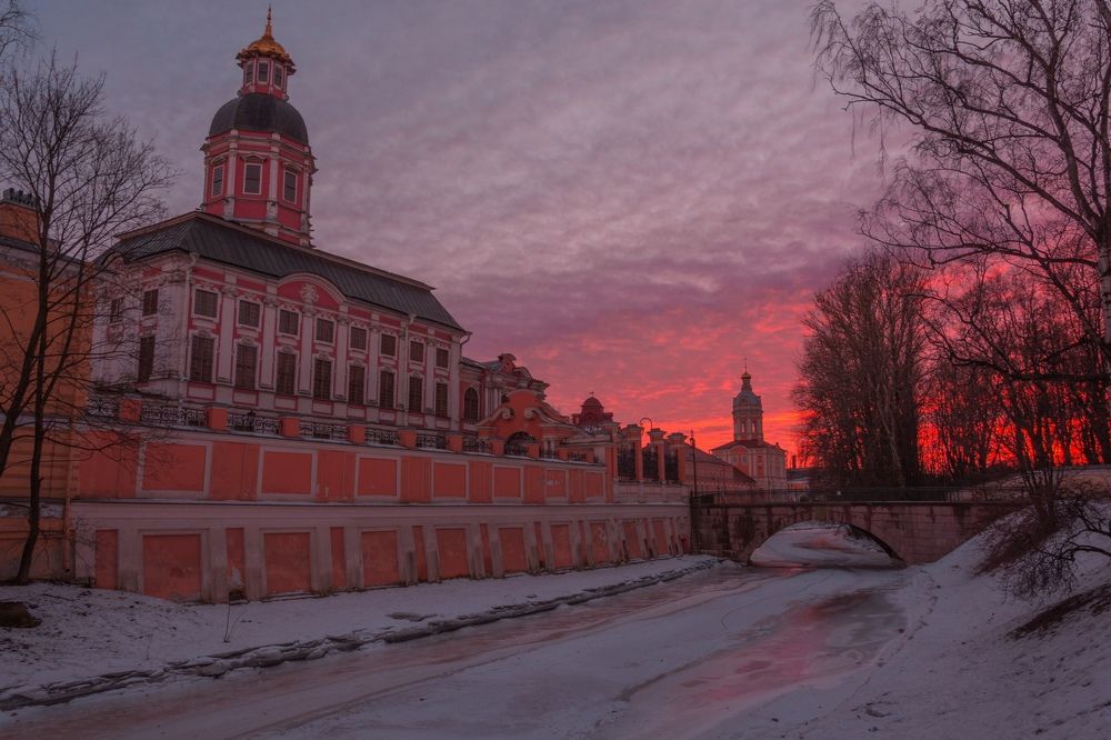 Photograph by Kirill Yakowlew