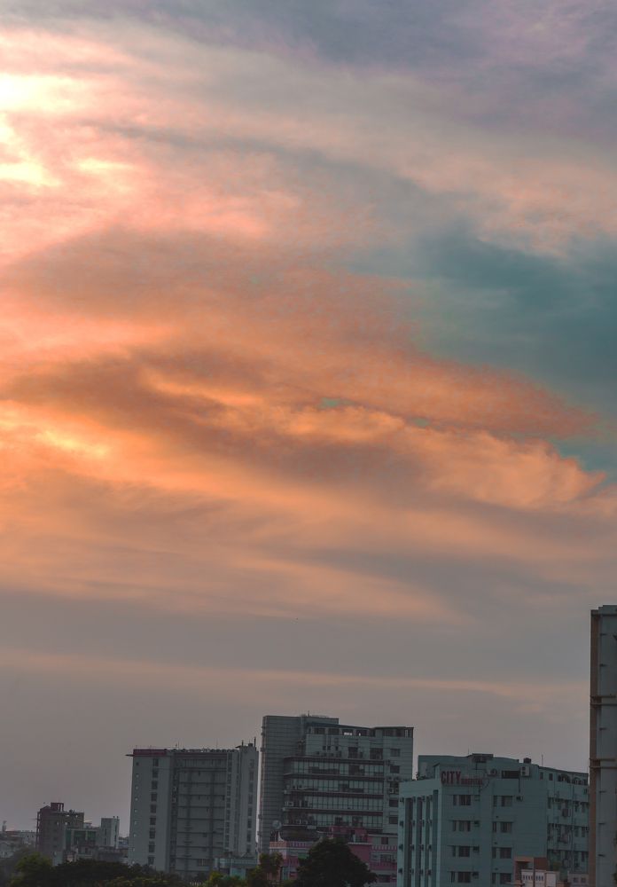 Sunset at Dhanmondhi