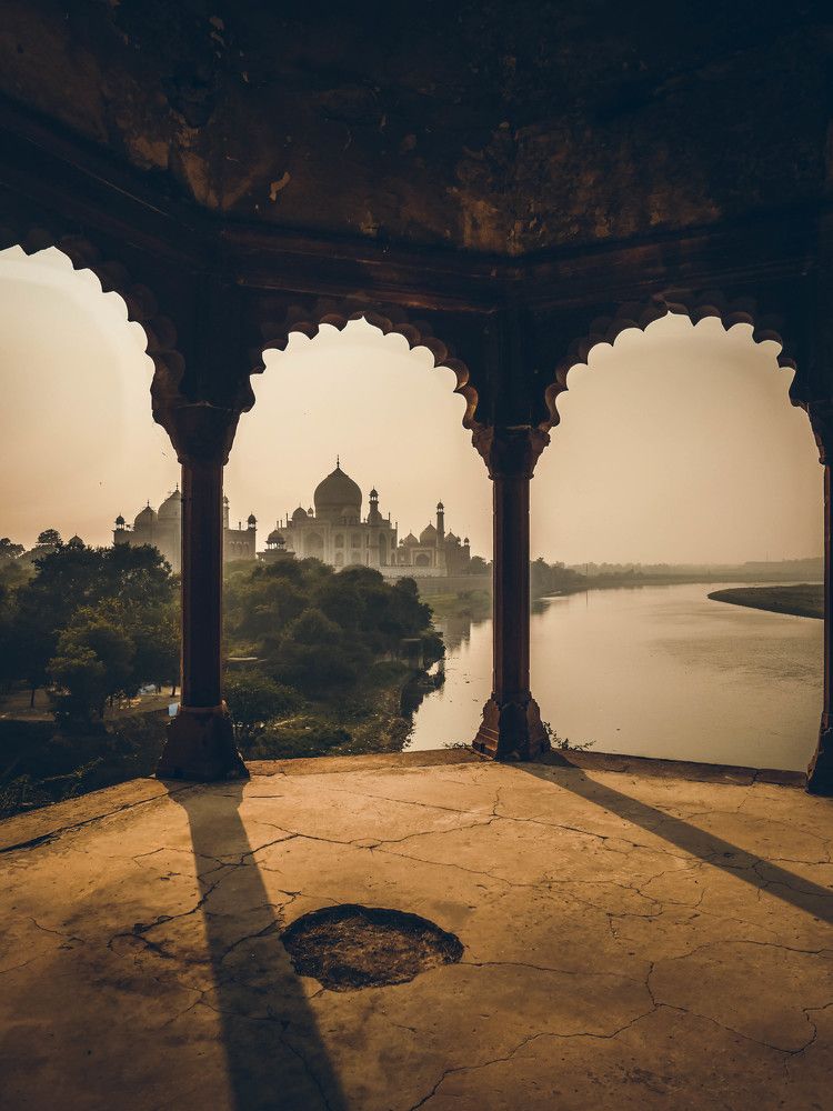 Photograph by Julio Pendilhe