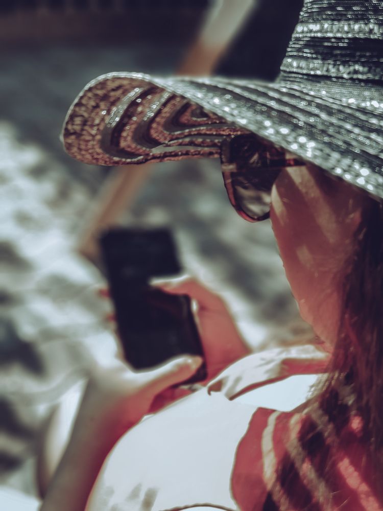 Photograph by Koroshmahdi Azarakhsh