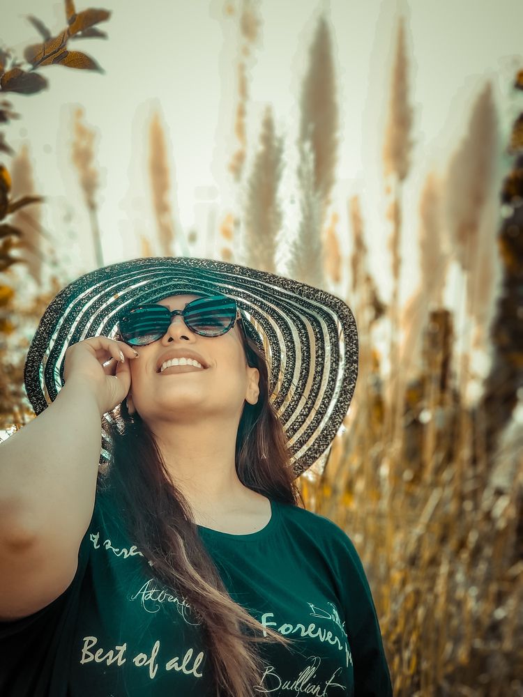 Photograph by Koroshmahdi Azarakhsh