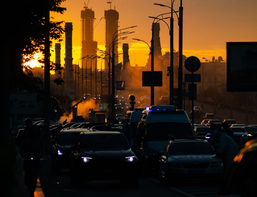 Закат в деловом центре