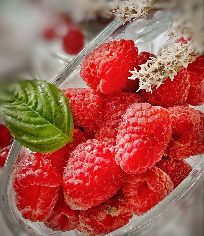 Малина и базилик