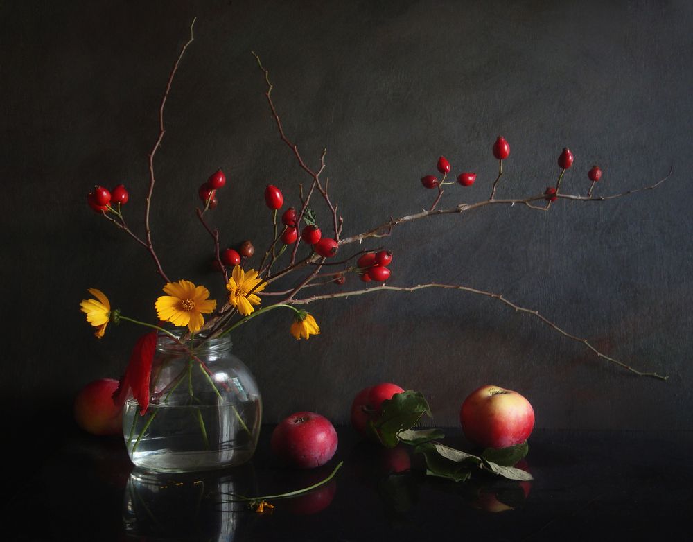 С шиповником