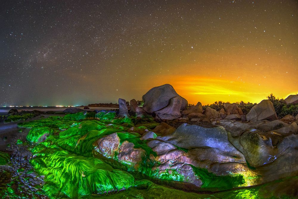 NIGHT STARS AT CO THACH