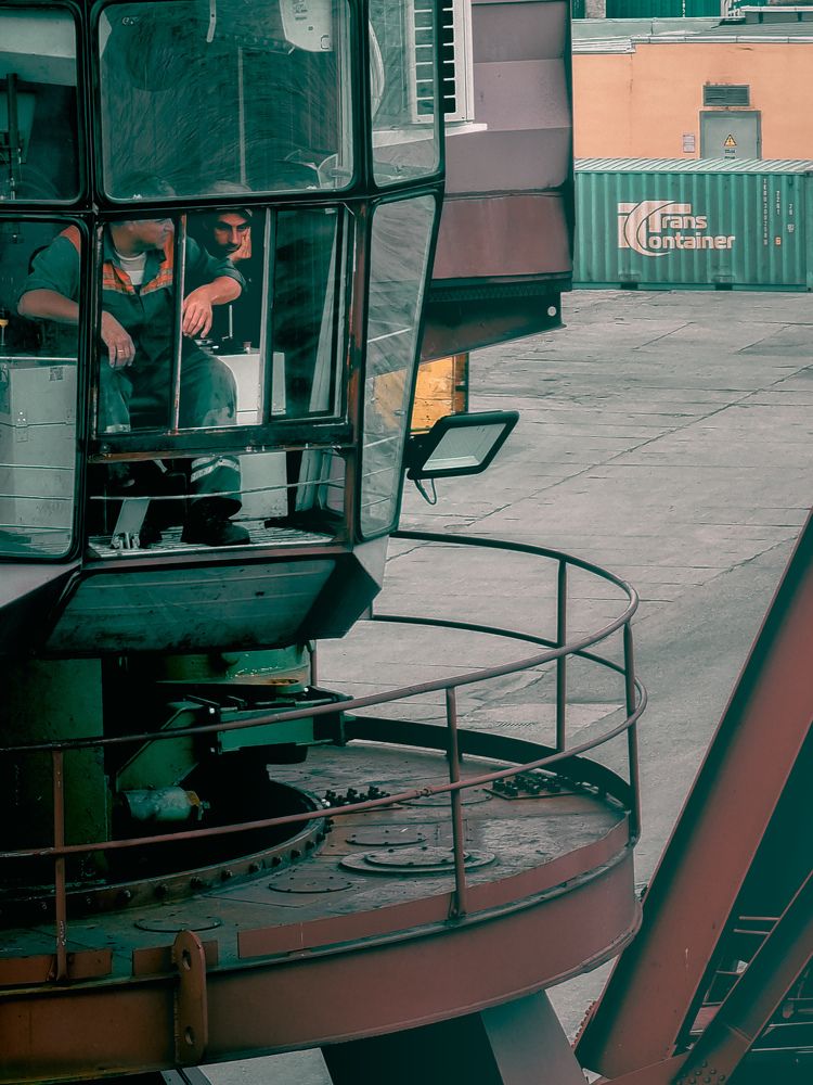 Crane Crivers / Kaliningrad Russia