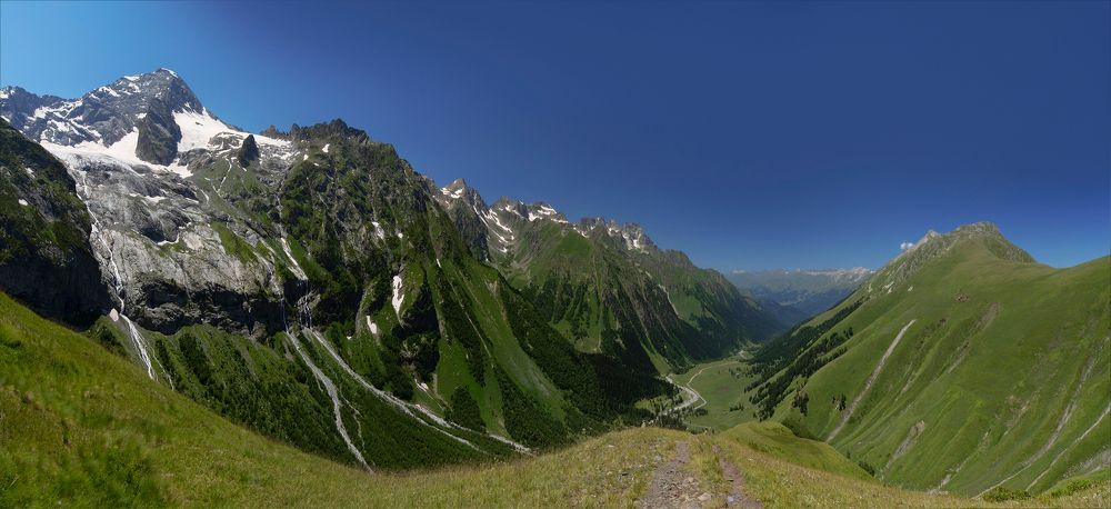 Софийское ущелье.