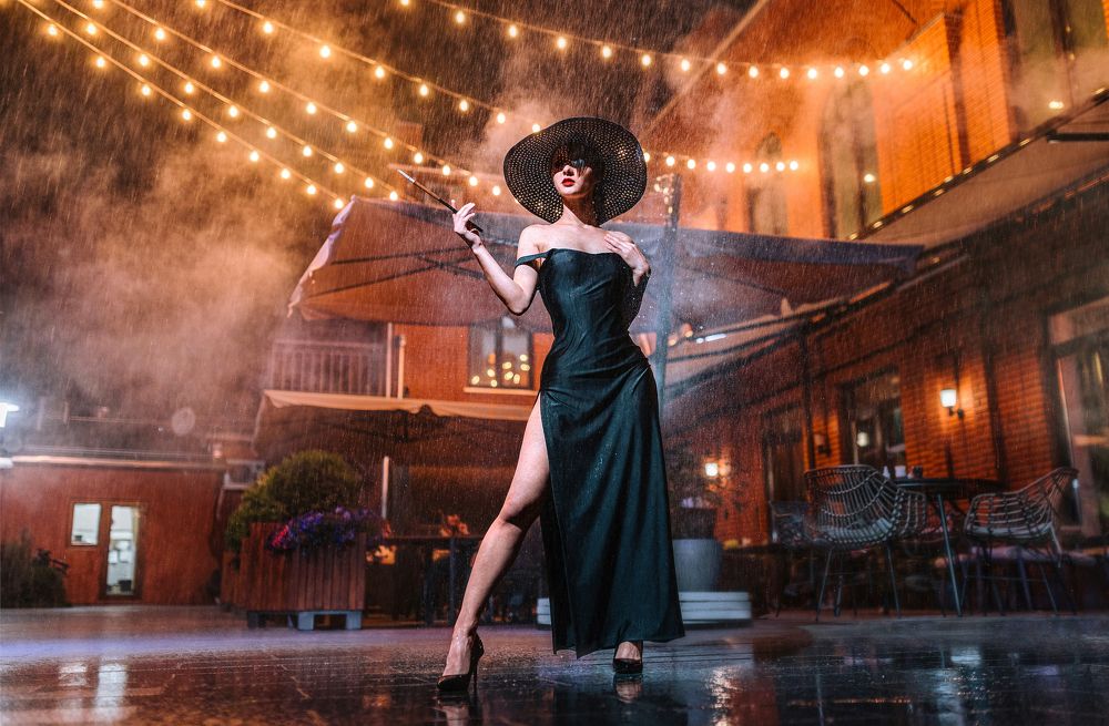 Женщина в шляпе