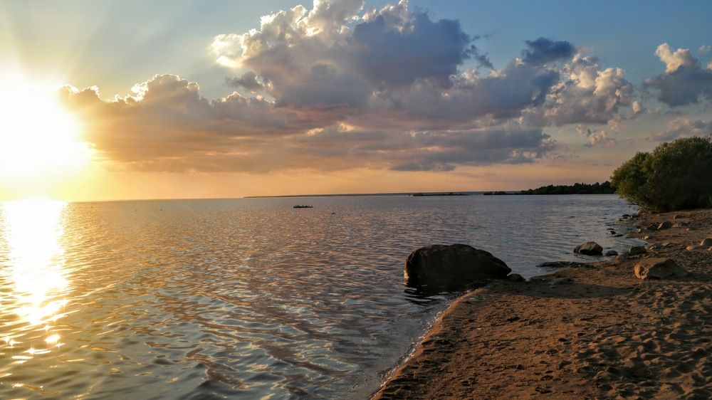 Волшебным вечером