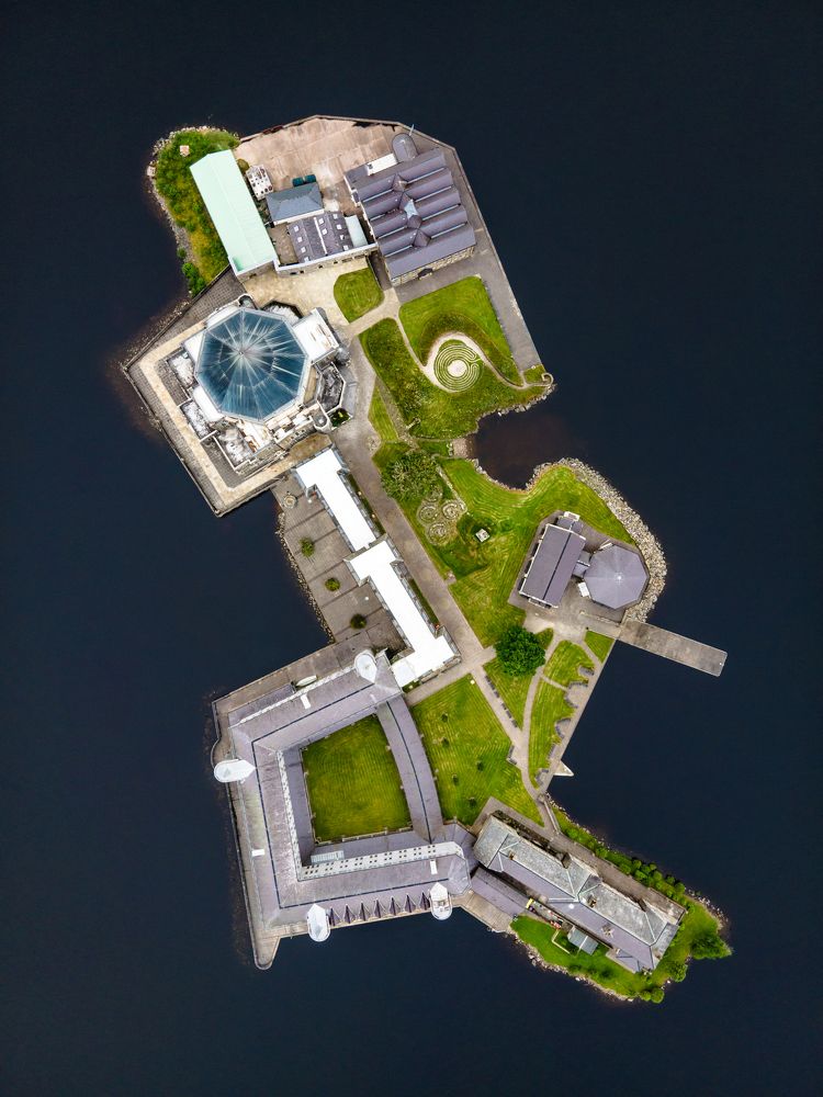 Photograph by Kuba Błaszczok