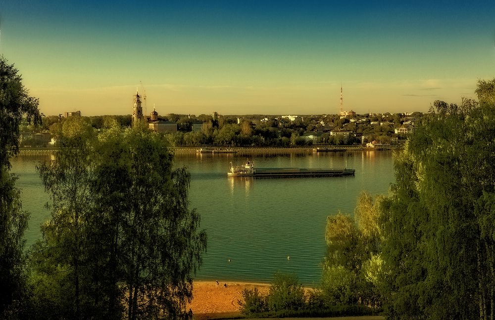 Волга. Вид сверху