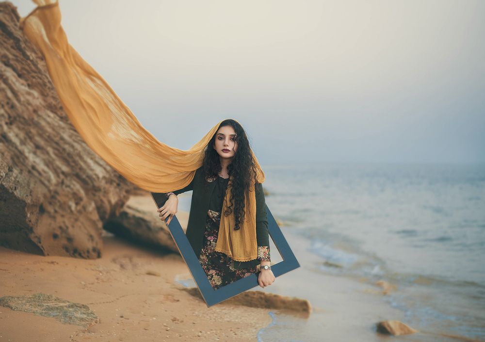 Photograph by Ali Ahmadzadeh